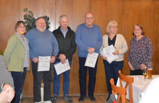 Ehrung 50 Jahre Mitgliedschaft Robert Steuernagel, Ulrich Muhly, Hartmut Peter, Ursula Müller